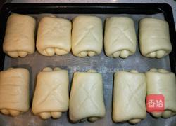 超软牛奶面包卷的做法图解12