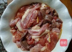 猪肝粉肠瘦肉粥的做法图解4