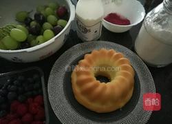戚风水果蛋糕的做法图解1