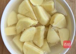 西红柿牛尾浓汤的做法图解2