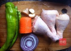 辣炒鸡腿肉的做法图解1