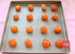 蛋黄酥的做法图解4