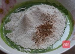 菠菜火腿肠卷饼的做法图解6