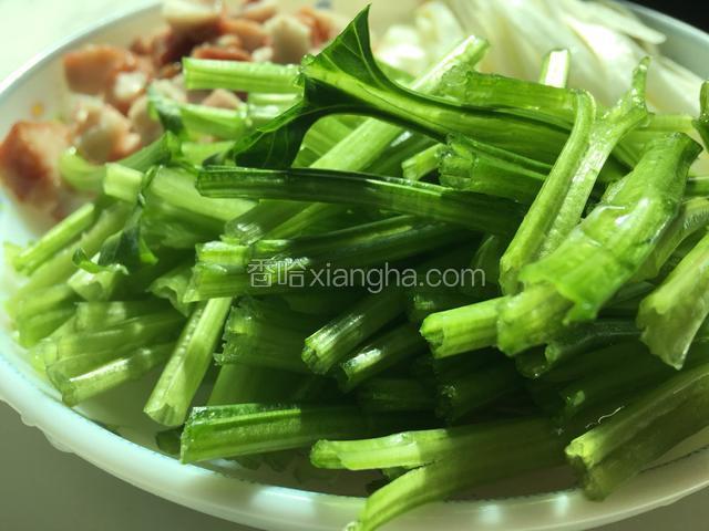菠菜取梗