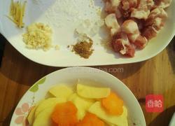 五花肉炖土豆片的做法图解1