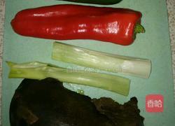 家常炒猪肝的做法图解1