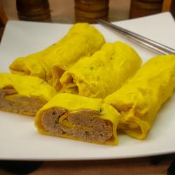 蒸肉蛋卷
