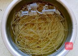 肉沫粉条的做法图解2