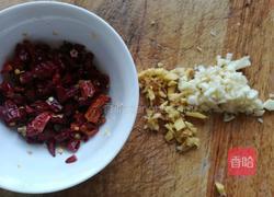 白菜粉丝的做法图解3