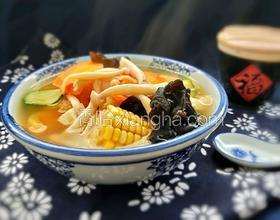 什錦菌養(yǎng)生湯