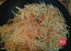 家常酸辣土豆丝的做法图解7