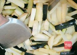 土豆烧茄子的做法图解4