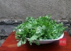 芥末茼蒿菜的做法图解2