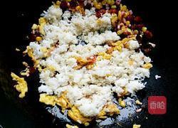 腊肠蛋炒饭的做法图解5