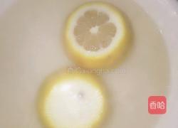 柠檬百香果蜂蜜水的做法图解2