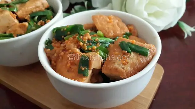 飞鱼子烧豆腐