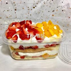 草莓芒果双拼盒子蛋糕的做法[图]