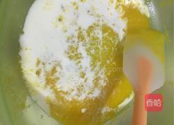 草莓芒果双拼盒子蛋糕的做法图解3