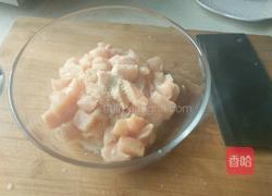 竹筒椒香鸡的做法图解1