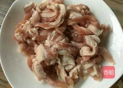 羊肉片炒香菜的做法图解1