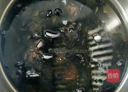 盐水菱角的做法图解2