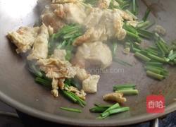 蒜苗炒鸡蛋的做法图解4