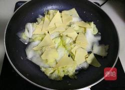 白菜炒干豆腐的做法图解7