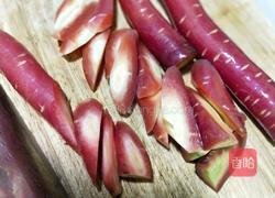 回锅胡萝卜 的做法图解1