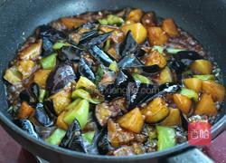 土豆烧茄子的做法图解13