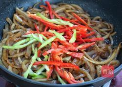 洋葱辣椒炒肉皮的做法图解10