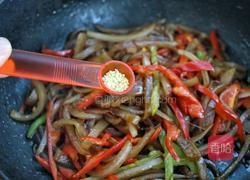 洋葱辣椒炒肉皮的做法图解12