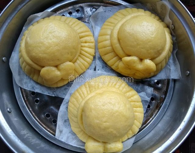 大火蒸十五分钟，闷五分钟开盖