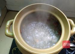 冬瓜排骨汤的做法图解3