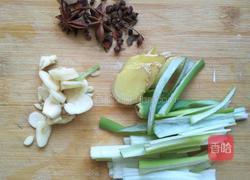 家常排骨炖豆角土豆的做法图解5