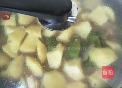 家常排骨炖豆角土豆的做法图解10