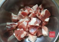 红烧肉炖土豆的做法图解2