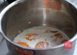 红丝绒蛋糕卷的做法图解4