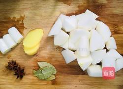 白萝卜羊排汤的做法图解4