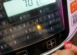 蜂蜜莲子银耳汤的做法图解8