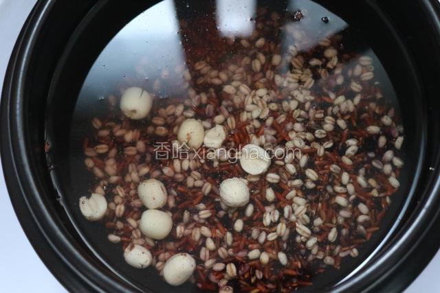 其余的泡在这里面