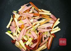 西芹火腿的做法图解4
