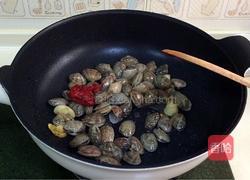 红糟炒花蛤的做法图解5