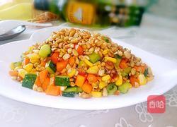 杂蔬松仁玉米丁的做法图解13