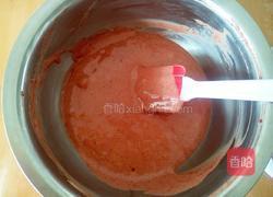 红丝绒杯子蛋糕的做法图解8