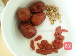 补气血鸡汤的做法图解3