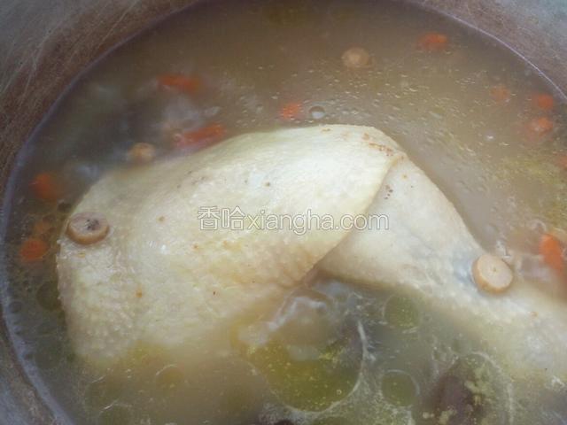 打开锅盖的时候就有一股鲜甜的味道 扑鼻而来