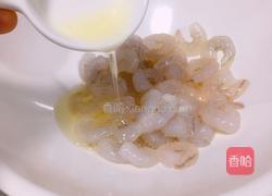 西芹虾仁炒腰果的做法图解5