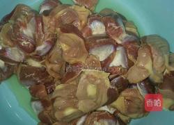 家常爆炒鸡胗的做法图解1
