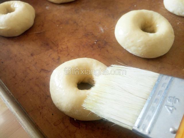 表面刷橄榄油