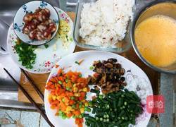 鹏鹏炒飯的做法图解1